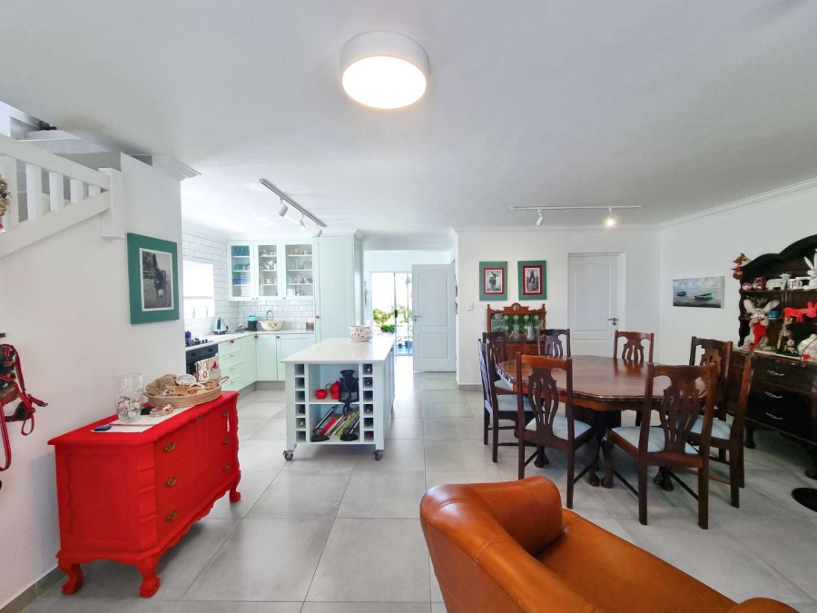 3 Bedroom Property for Sale in Westcliff Western Cape